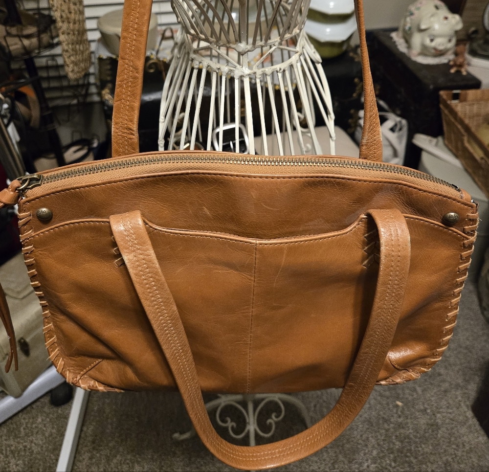 HOBO Tan Leather Shoulder Bag - Picture 9 of 13